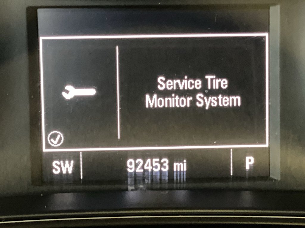 Thumbnail: 2016 Chevrolet Cruze - 12