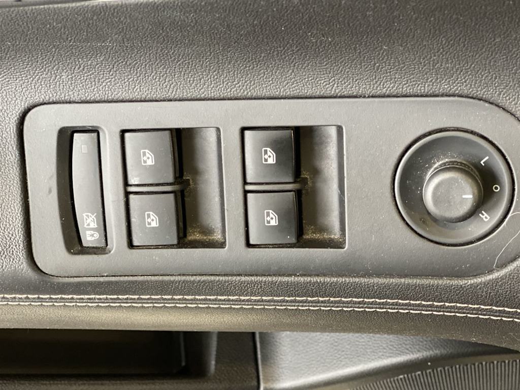 Thumbnail: 2012 Buick LaCrosse - 24