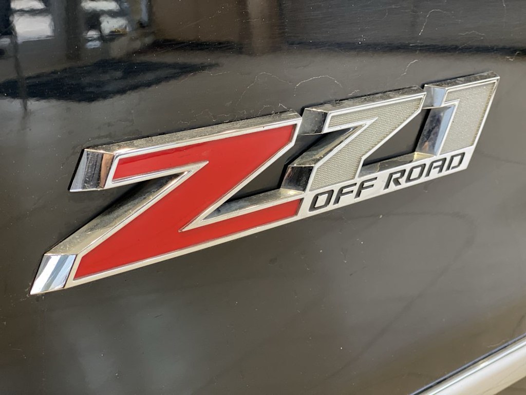 Thumbnail: 2018 Chevrolet Silverado 2500 - 19