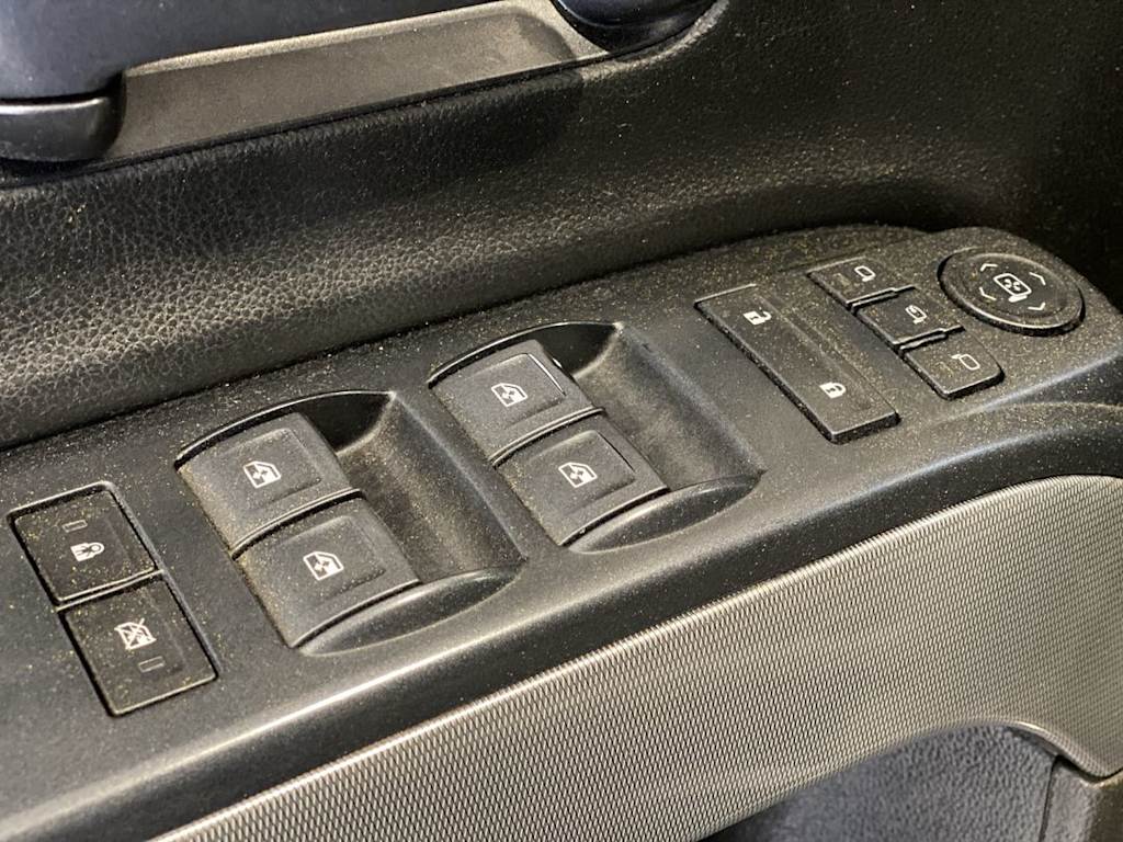 Thumbnail: 2018 Chevrolet Silverado 2500 - 22