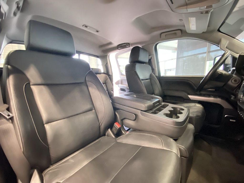 Thumbnail: 2018 Chevrolet Silverado 3500 - 9