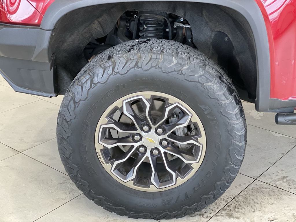 Thumbnail: 2019 Chevrolet Colorado - 6