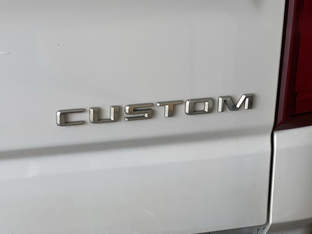 Thumbnail: 2020 Chevrolet Silverado 1500 - 19