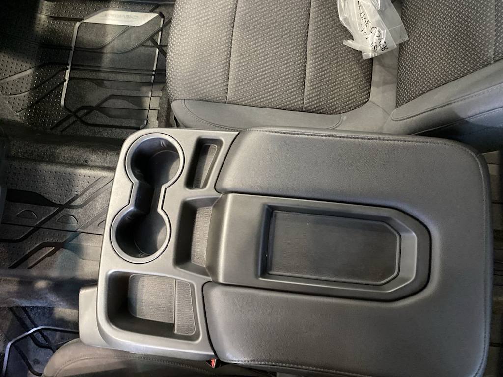 Thumbnail: 2019 Chevrolet Silverado 1500 - 33