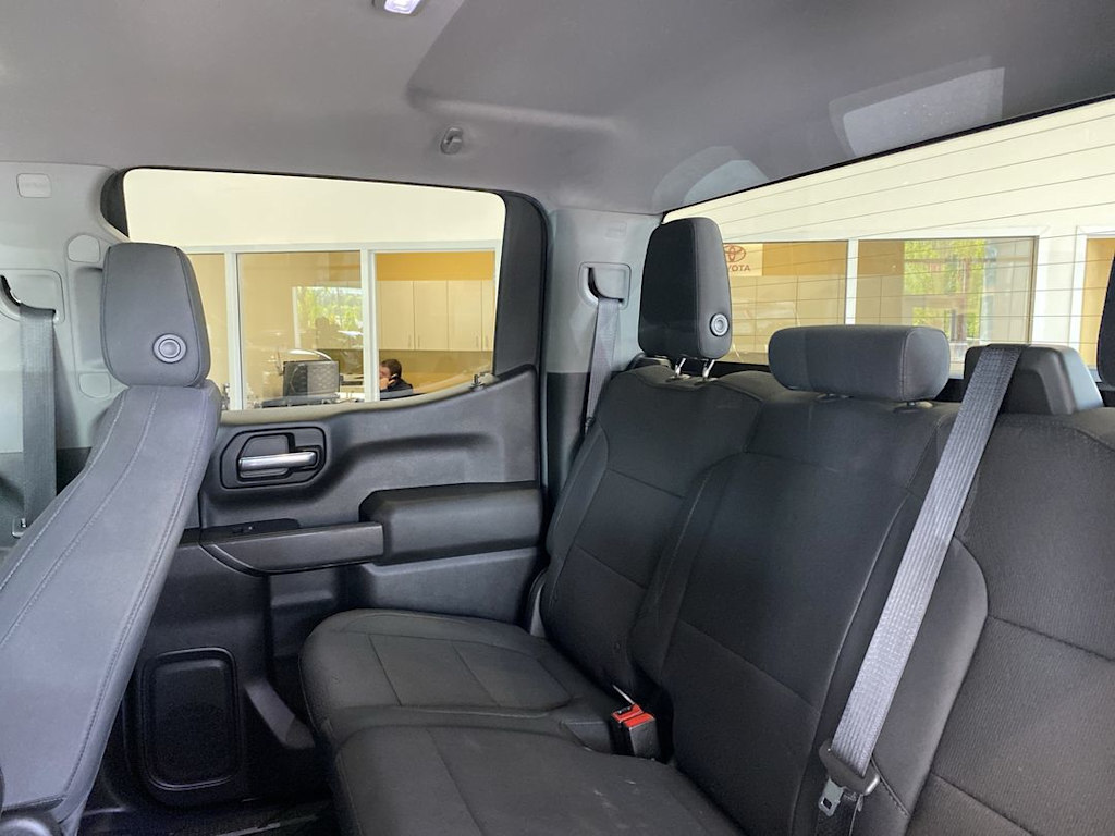 Thumbnail: 2019 Chevrolet Silverado 1500 - 24