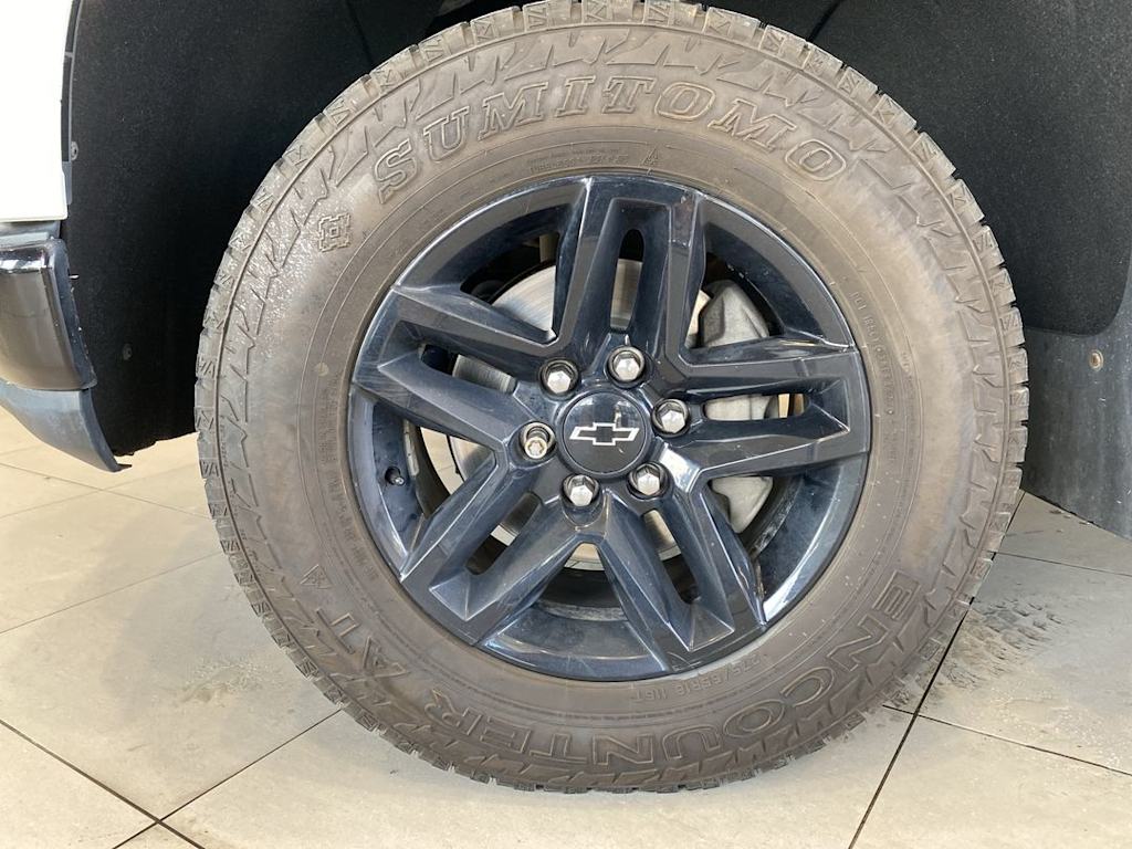 Thumbnail: 2019 Chevrolet Silverado 1500 - 7