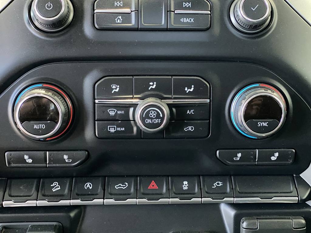 Thumbnail: 2020 Chevrolet Silverado 1500 - 25