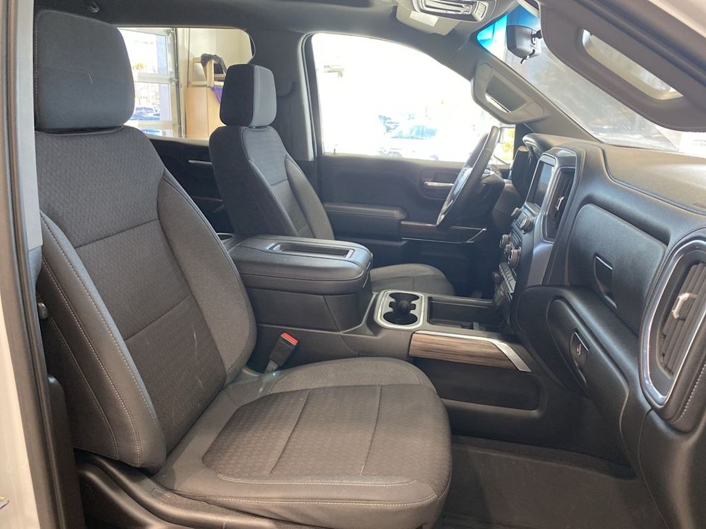 Thumbnail: 2022 Chevrolet Silverado 1500 - 11