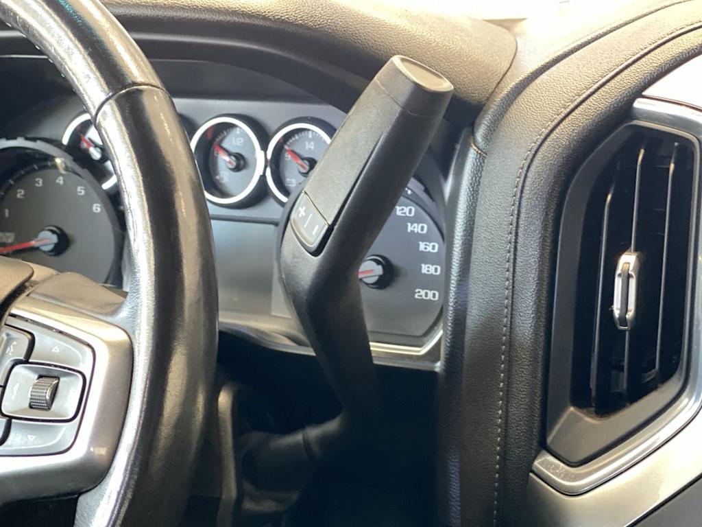 Thumbnail: 2021 Chevrolet Silverado 1500 - 26