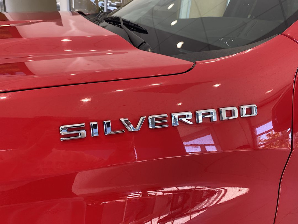Thumbnail: 2023 Chevrolet Silverado 1500 - 20