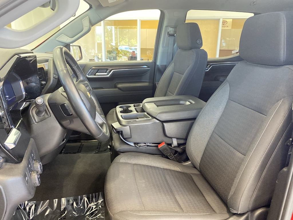 Thumbnail: 2023 Chevrolet Silverado 1500 - 8