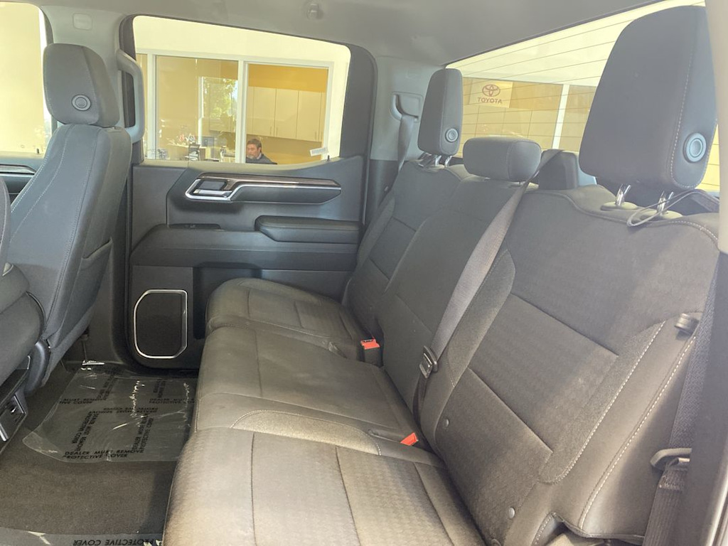 Thumbnail: 2023 Chevrolet Silverado 1500 - 10