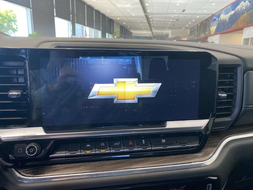 Thumbnail: 2023 Chevrolet Silverado 1500 - 12