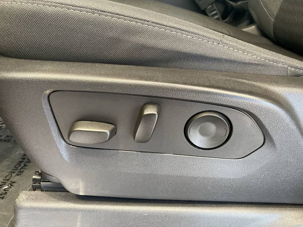 Thumbnail: 2023 Chevrolet Silverado 1500 - 22