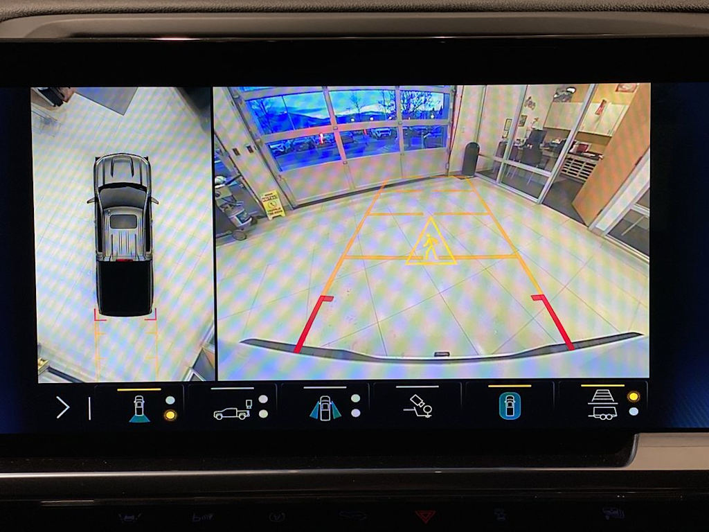 Thumbnail: 2022 Chevrolet Silverado 1500 - 24