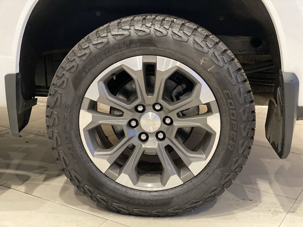 Thumbnail: 2022 Chevrolet Silverado 1500 - 7