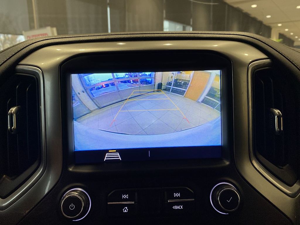 Thumbnail: 2019 Chevrolet Silverado 1500 - 22