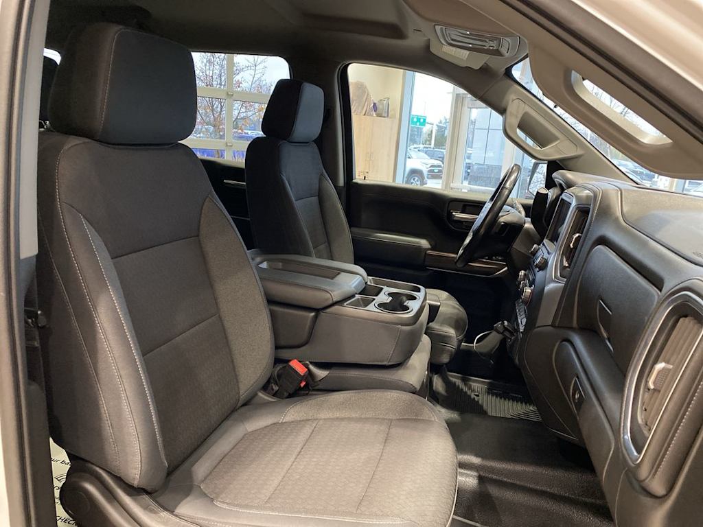 Thumbnail: 2019 Chevrolet Silverado 1500 - 11