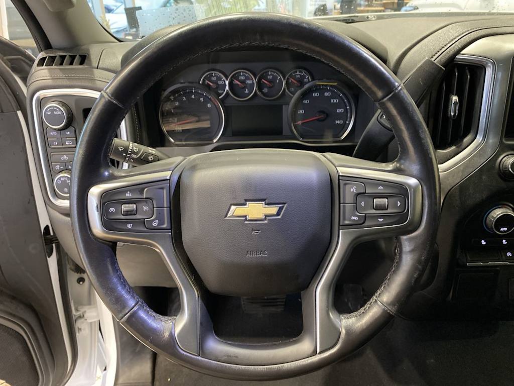 Thumbnail: 2021 Chevrolet Silverado 1500 - 2