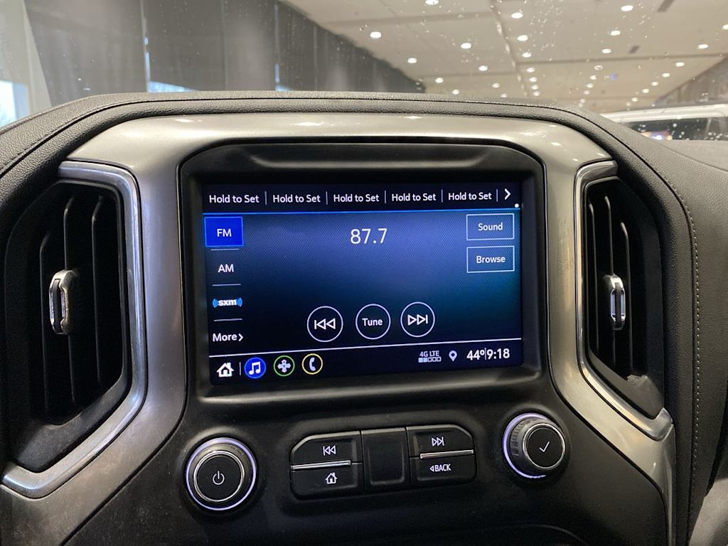 Thumbnail: 2021 Chevrolet Silverado 1500 - 12