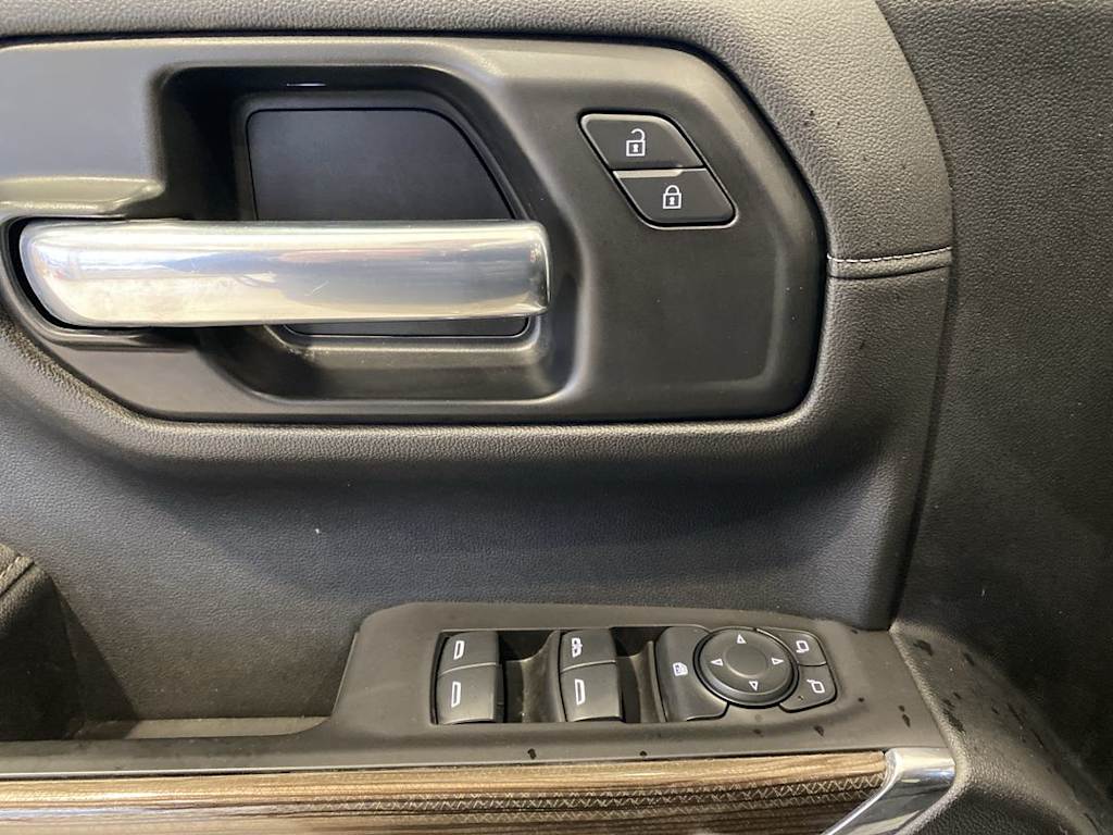 Thumbnail: 2021 Chevrolet Silverado 1500 - 20