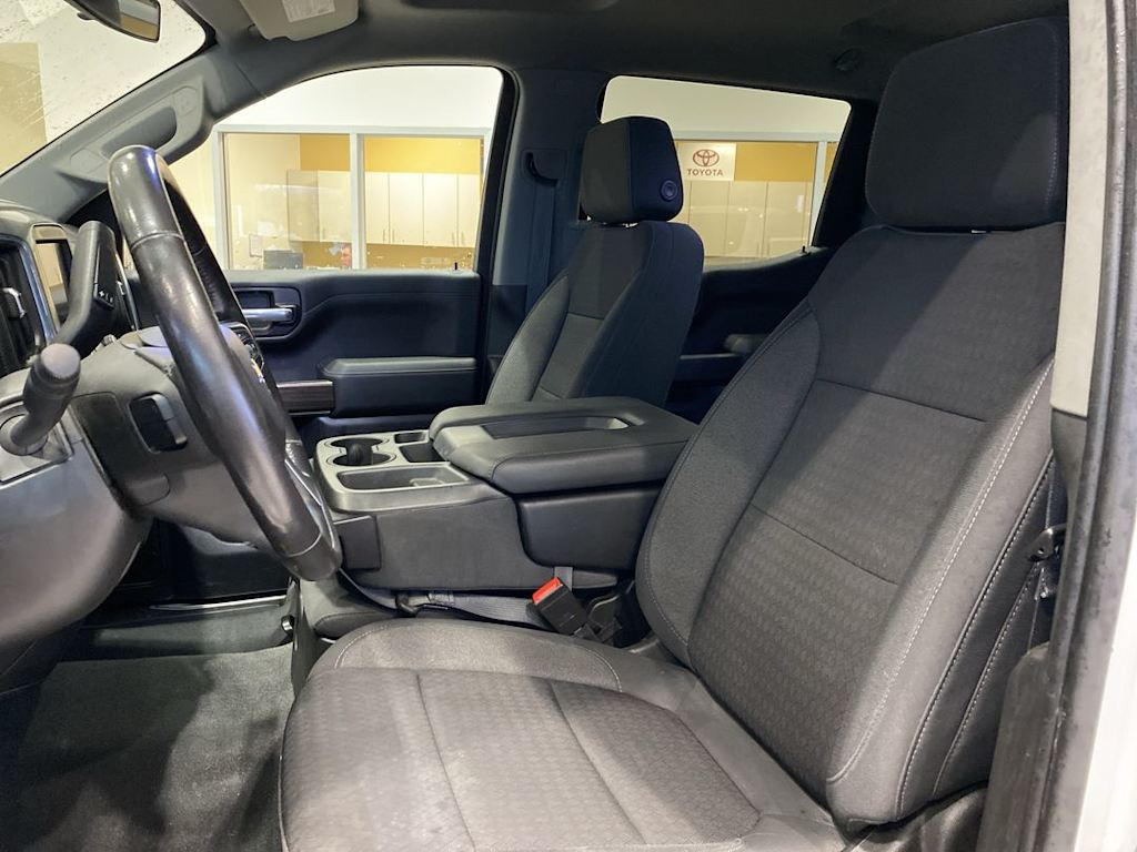 Thumbnail: 2021 Chevrolet Silverado 1500 - 9