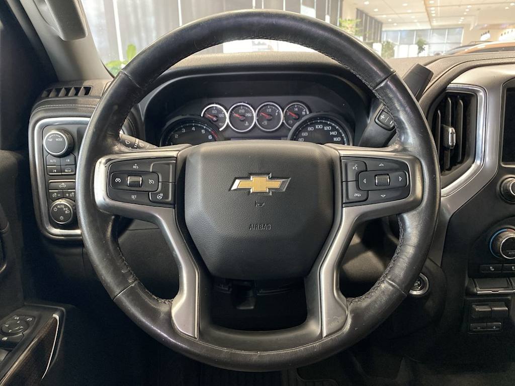 Thumbnail: 2020 Chevrolet Silverado 1500 - 2