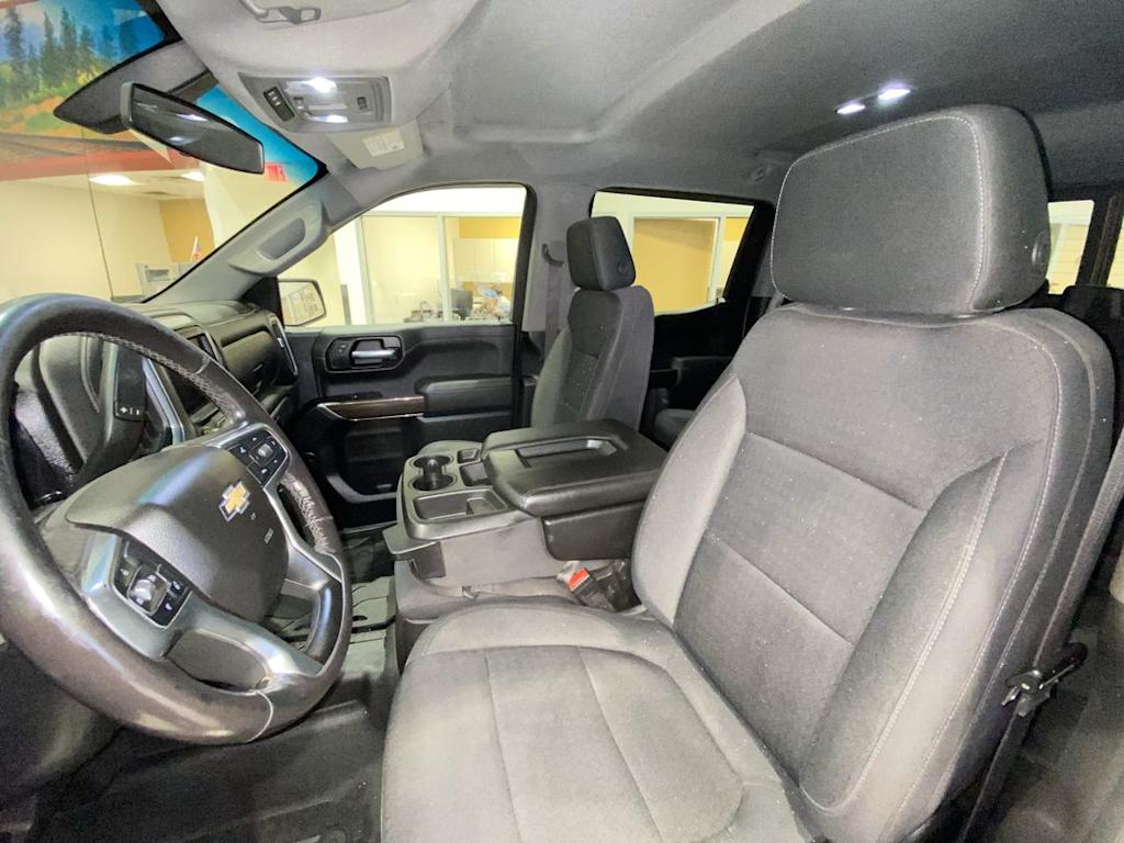 Thumbnail: 2020 Chevrolet Silverado 1500 - 9