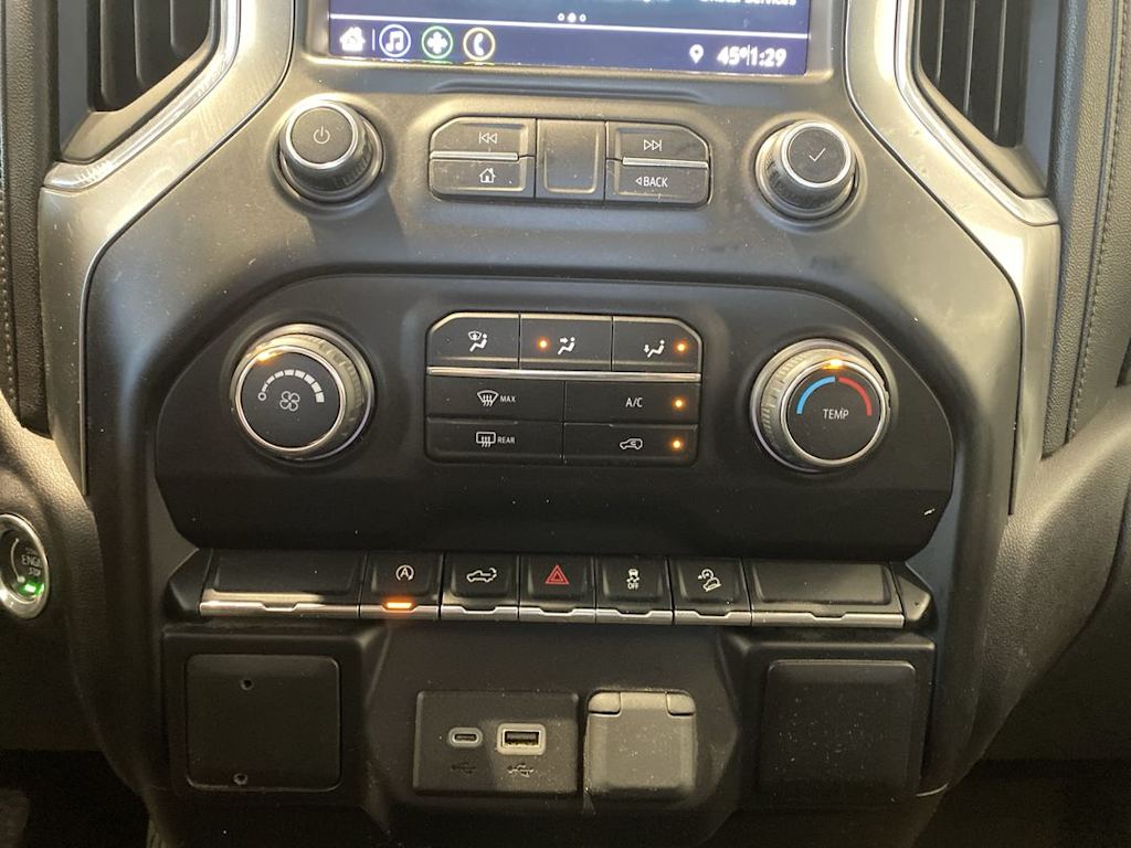 Thumbnail: 2020 Chevrolet Silverado 1500 - 24