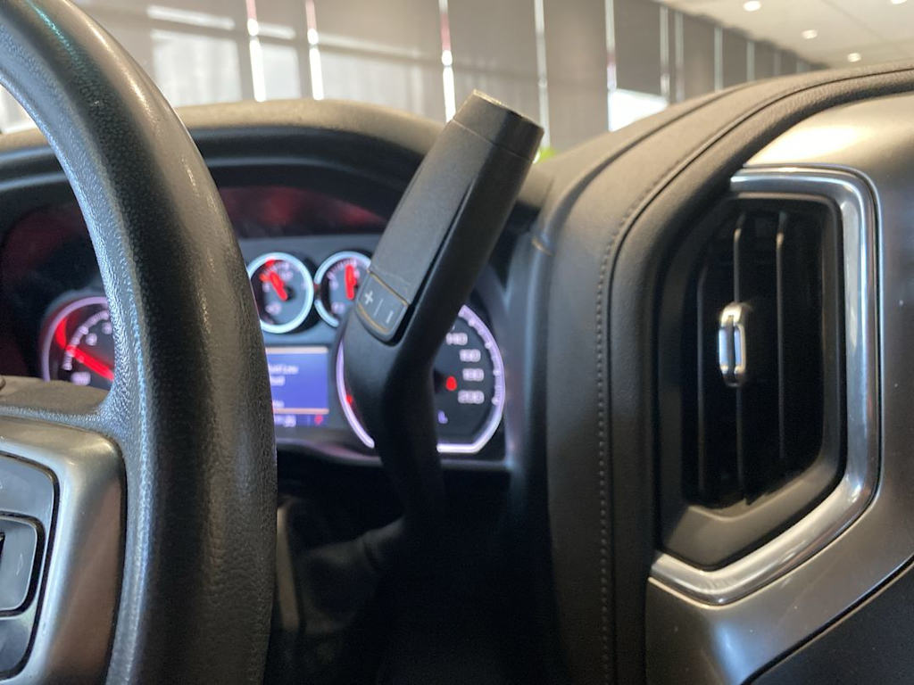 Thumbnail: 2020 Chevrolet Silverado 1500 - 25