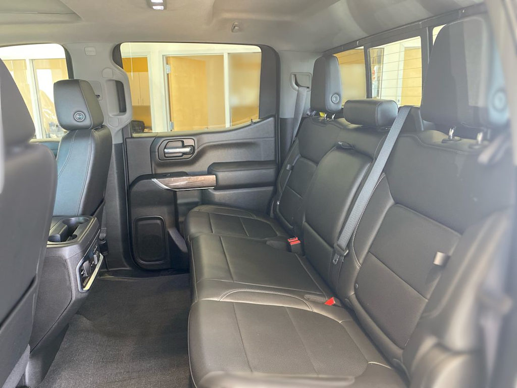 Thumbnail: 2020 Chevrolet Silverado 1500 - 12