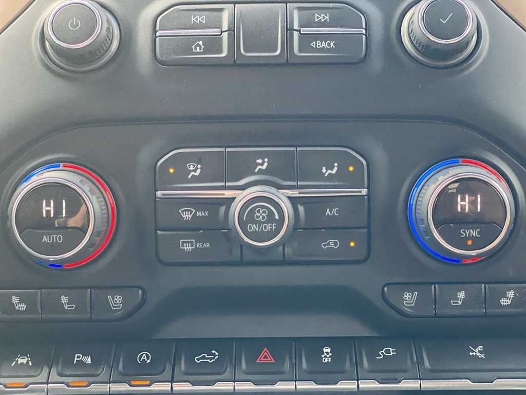 Thumbnail: 2019 Chevrolet Silverado 1500 - 26