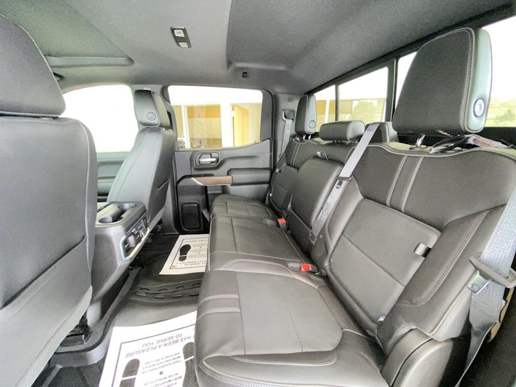 Thumbnail: 2021 Chevrolet Silverado 1500 - 11