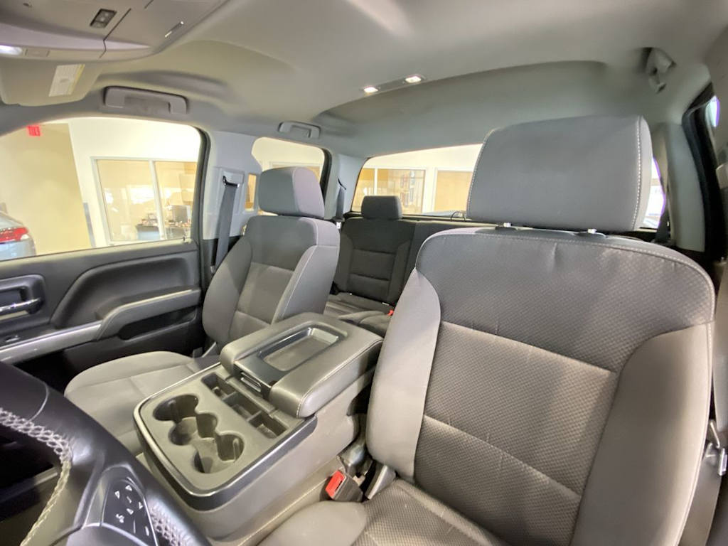 Thumbnail: 2018 Chevrolet Silverado 1500 - 9