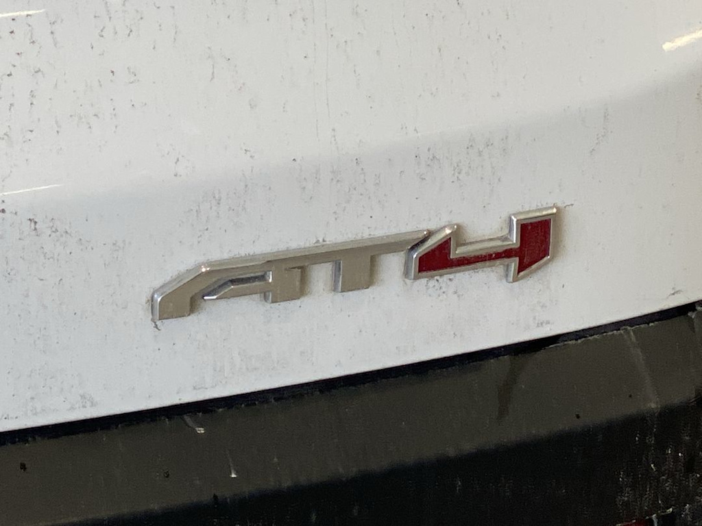 Thumbnail: 2020 GMC Acadia - 21