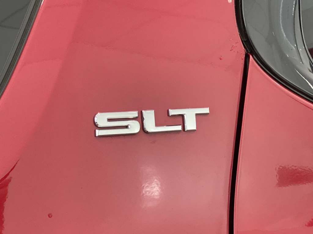 Thumbnail: 2019 GMC Acadia - 21