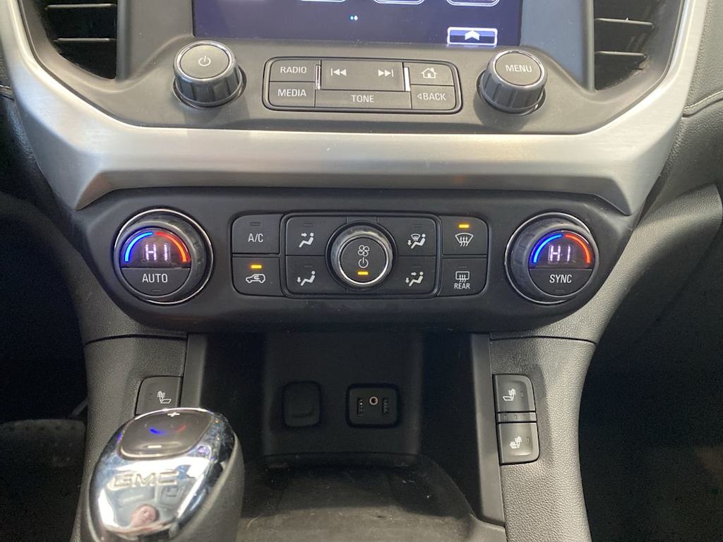 Thumbnail: 2019 GMC Acadia - 25