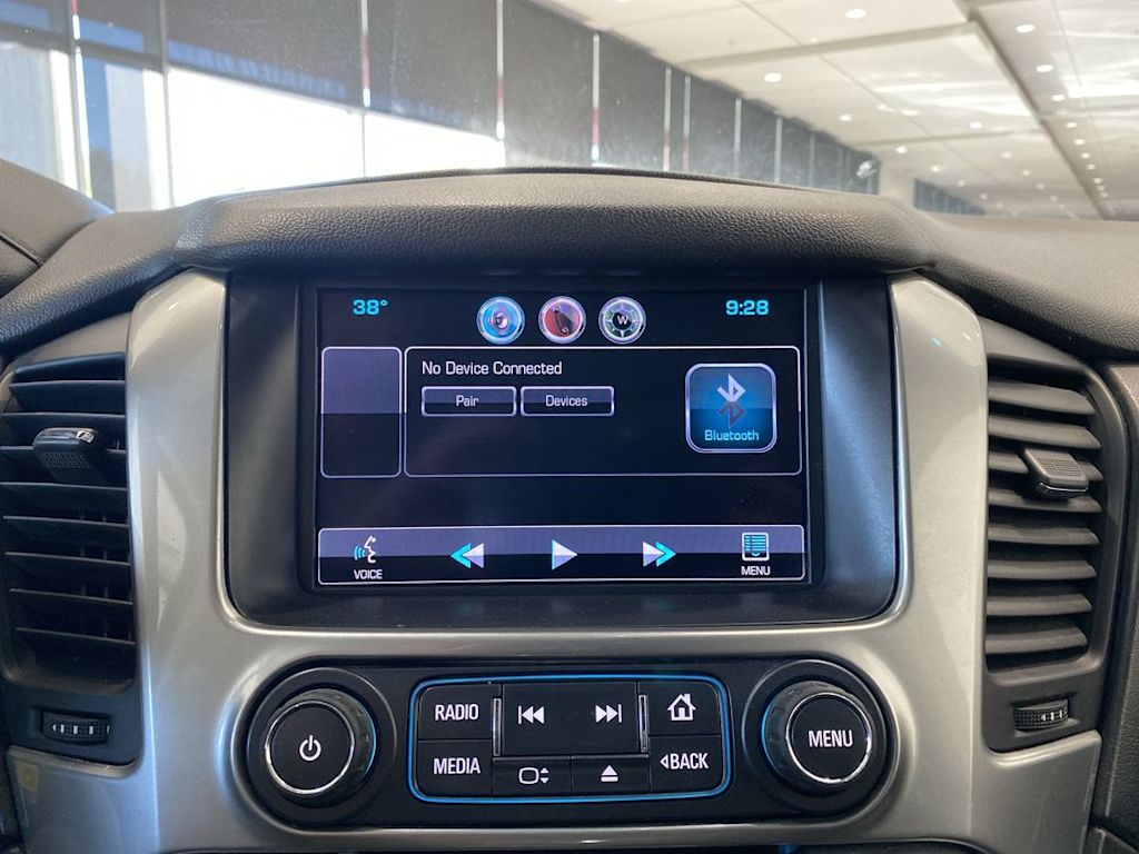 Thumbnail: 2015 Chevrolet Tahoe - 23