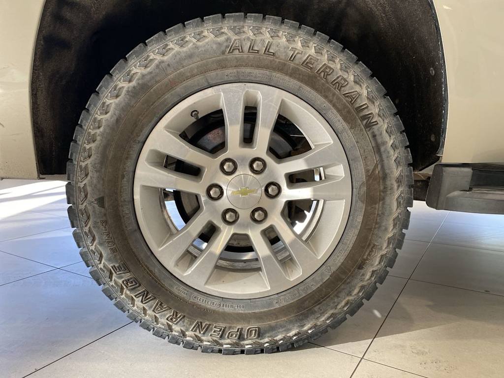 Thumbnail: 2015 Chevrolet Tahoe - 8