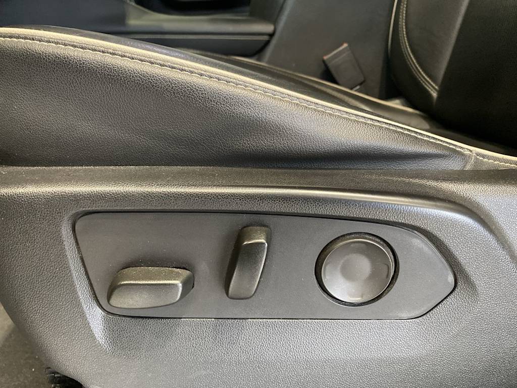 Thumbnail: 2021 Chevrolet Tahoe - 19