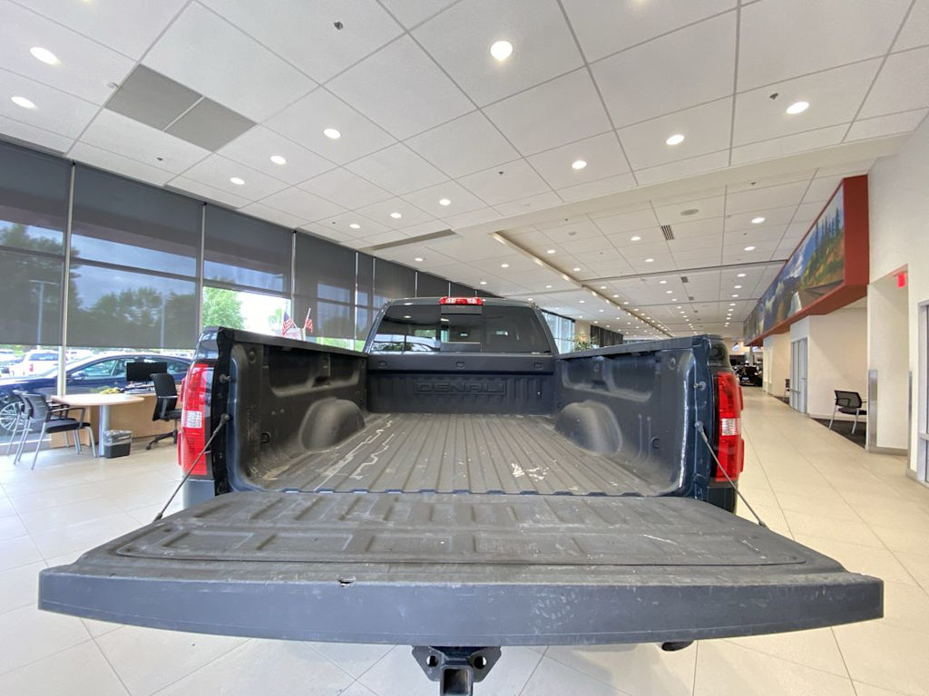 Thumbnail: 2019 GMC Sierra 2500 - 9