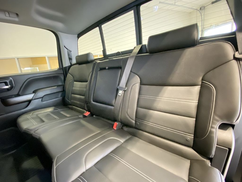 Thumbnail: 2019 GMC Sierra 2500 - 13