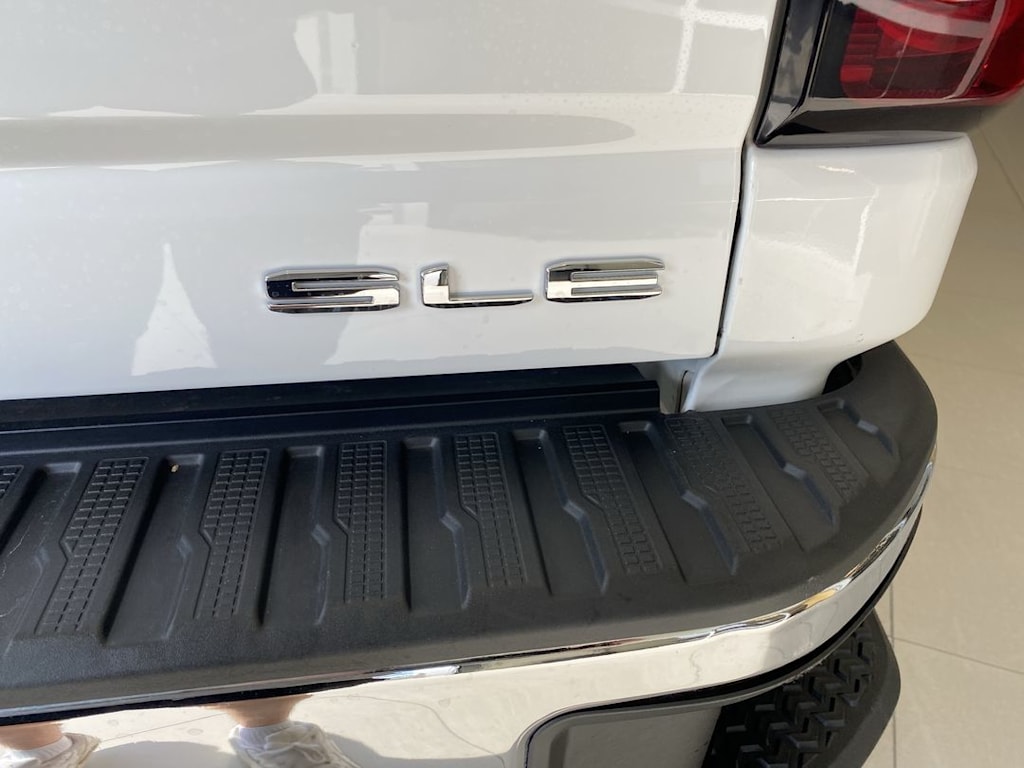Thumbnail: 2020 GMC Sierra 2500 - 21
