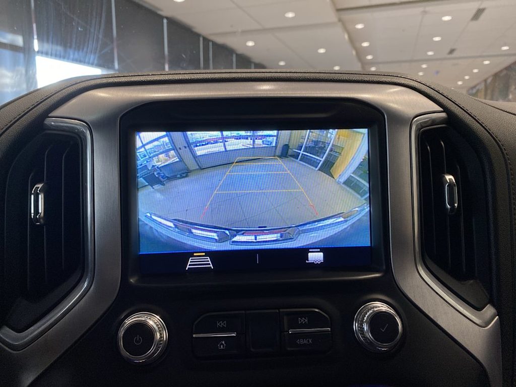 Thumbnail: 2021 GMC Sierra 3500 - 22