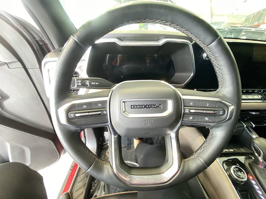 Thumbnail: 2023 GMC Canyon - 2