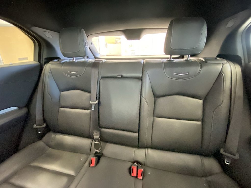 Thumbnail: 2023 Cadillac XT4 - 12
