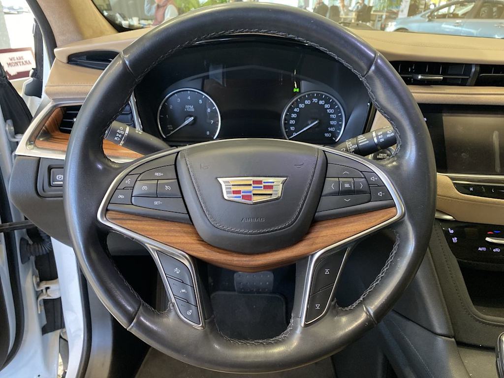 Thumbnail: 2018 Cadillac XT5 - 2