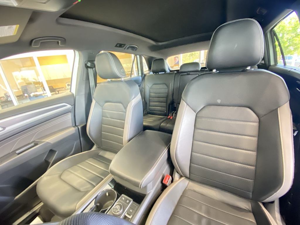 Thumbnail: 2021 Volkswagen Atlas - 10