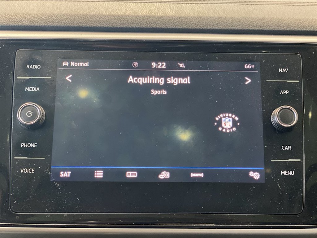 Thumbnail: 2021 Volkswagen Atlas - 13