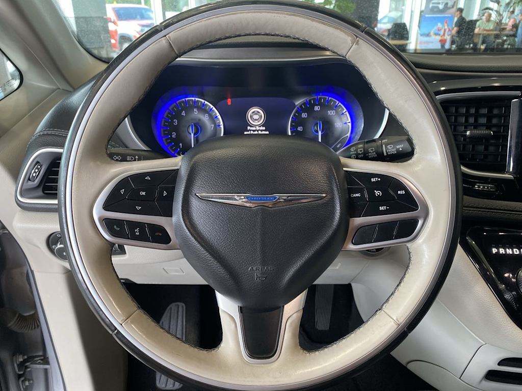 Thumbnail: 2018 Chrysler Pacifica - 2